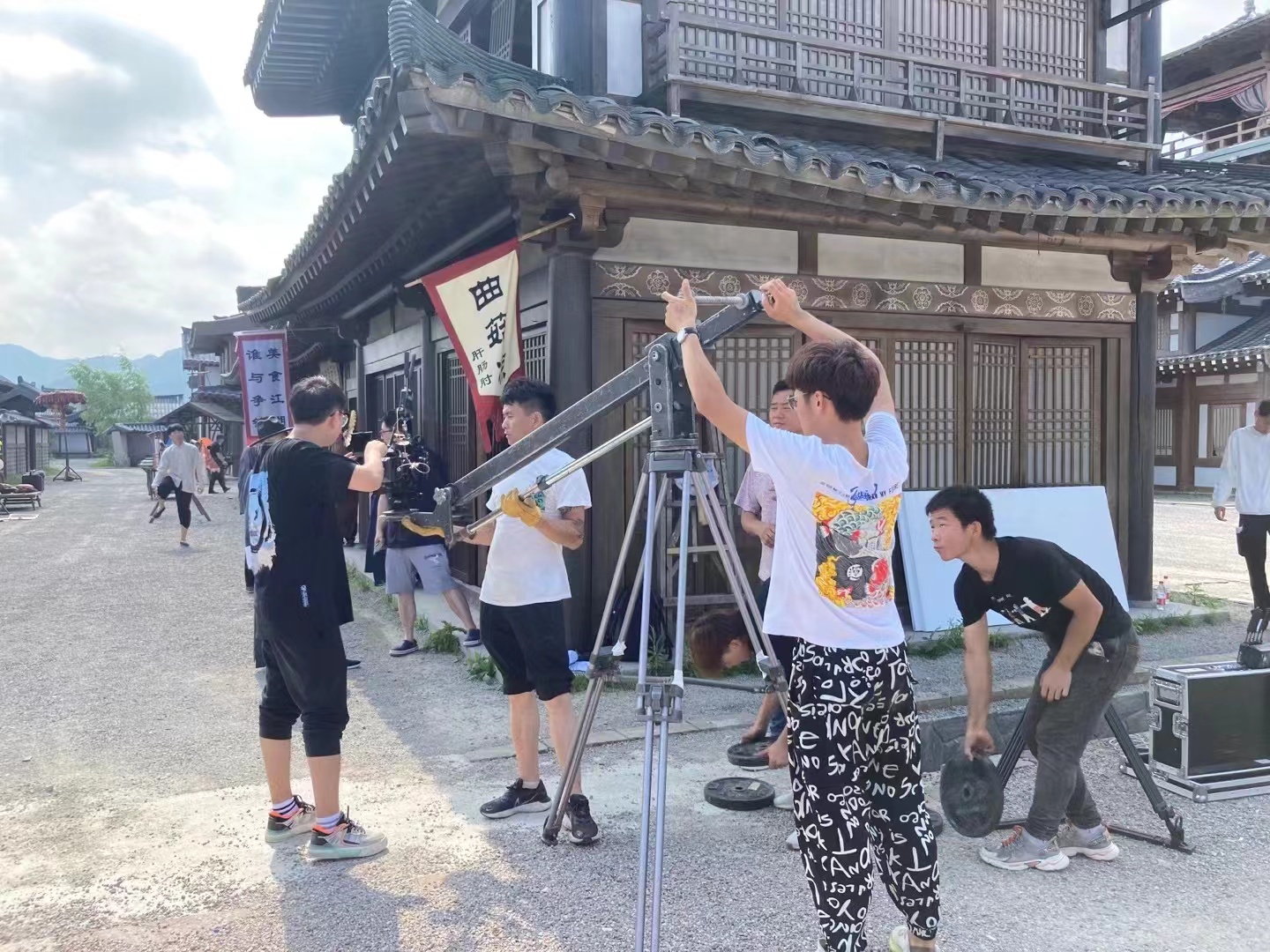 抖音上各种视频如何制作？